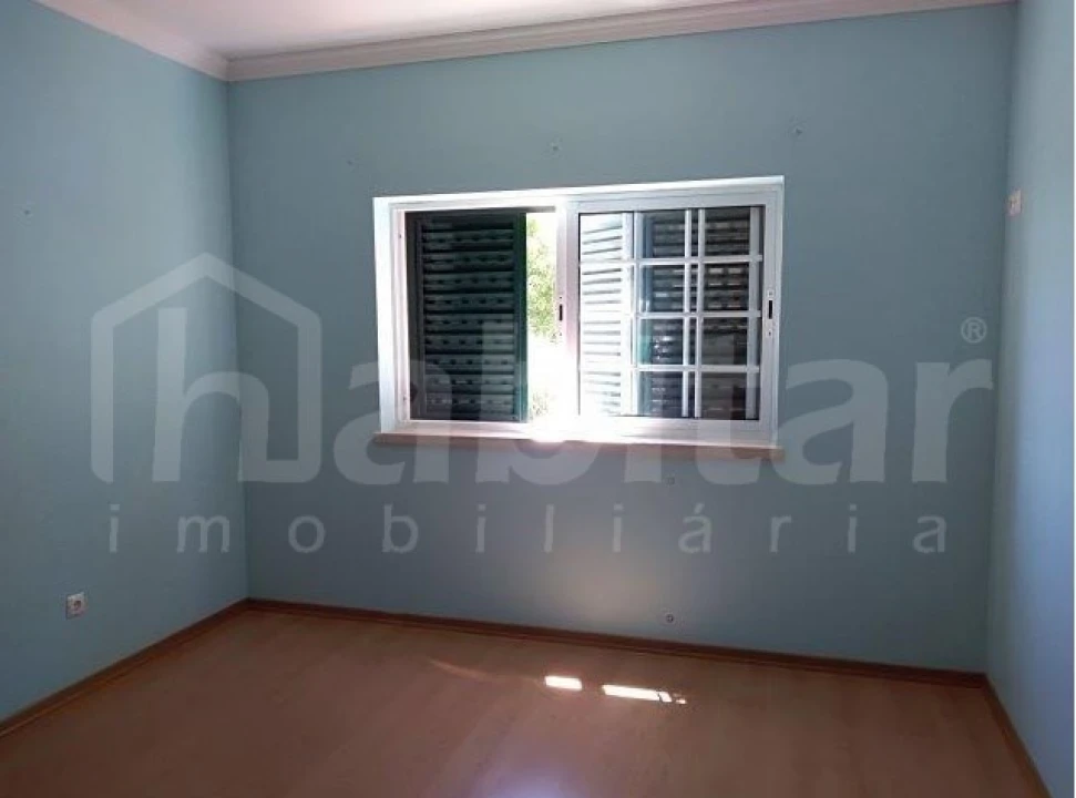 Moradia T3 para Venda em Benavente Foto 25