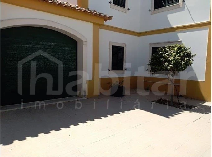 Moradia T3 para Venda em Benavente Foto 3