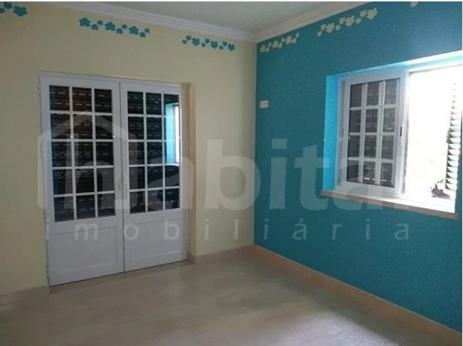 Moradia T3 para Venda em Benavente Foto 19