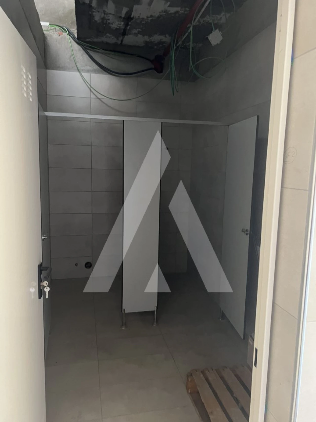 Armazém para Venda em Sacavém e Prior Velho Foto 13