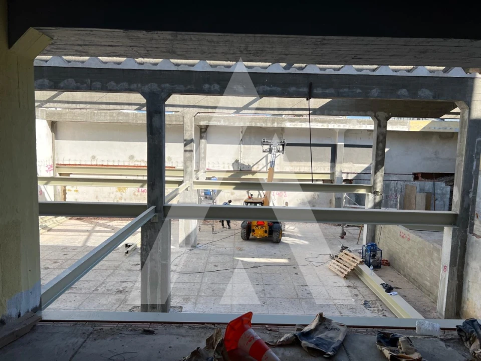 Armazém para Venda em Loures Foto 2