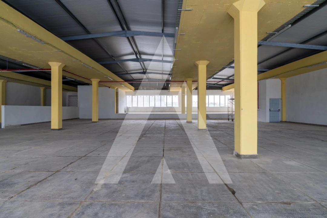 Armazém para Venda em Loures Foto 6