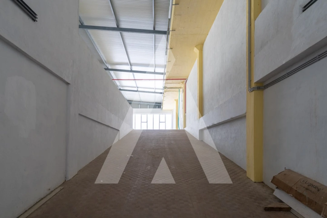 Armazém para Venda em Loures Foto 20