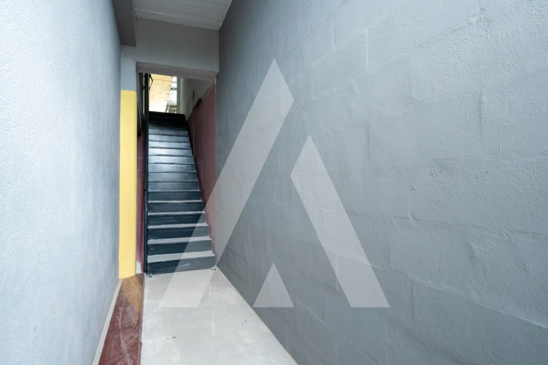 Armazém para Venda em Loures Foto 24