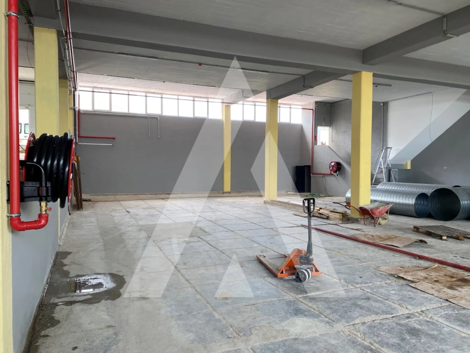 Armazém para Venda em Loures Foto 26