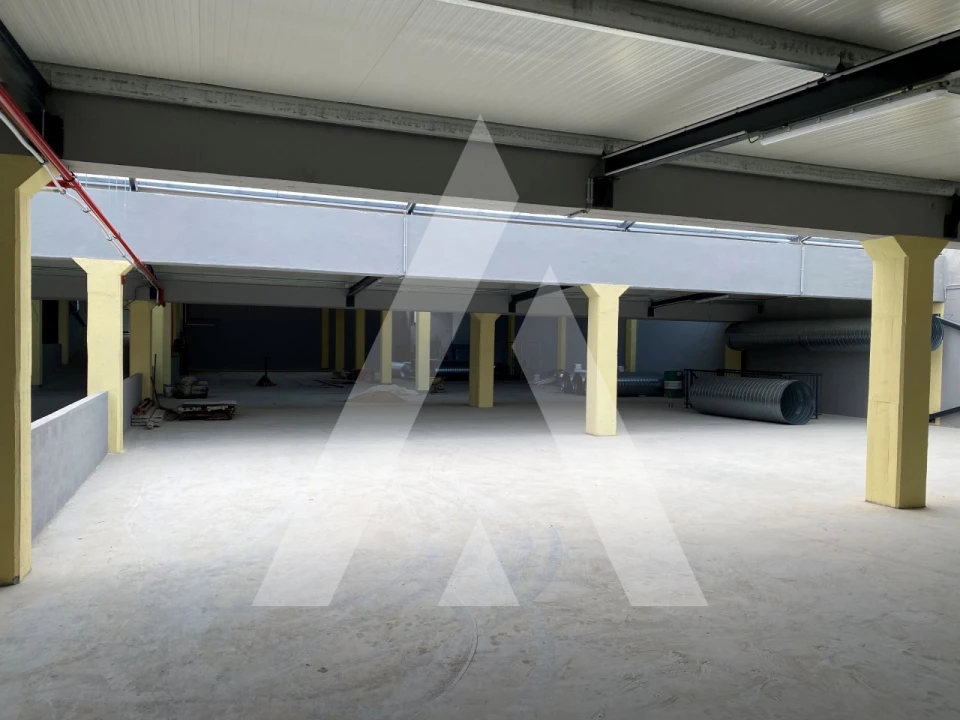 Armazém para Venda em Loures Foto 35