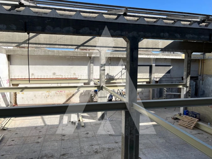 Armazém para Venda em Loures Foto 4