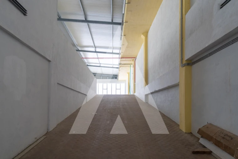 Armazém para Venda em Loures Foto 20