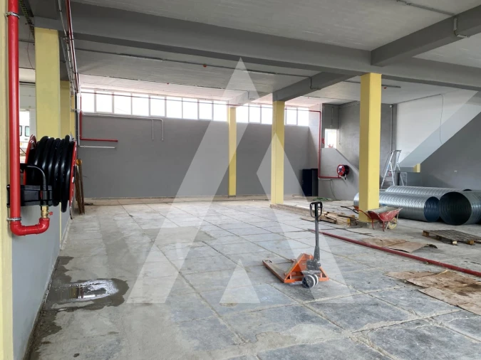 Armazém para Venda em Loures Foto 26