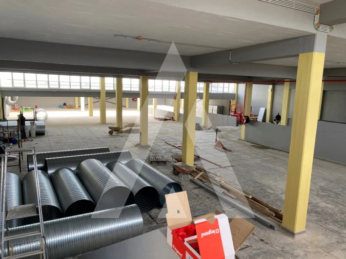 Armazém para Venda em Loures Foto 37