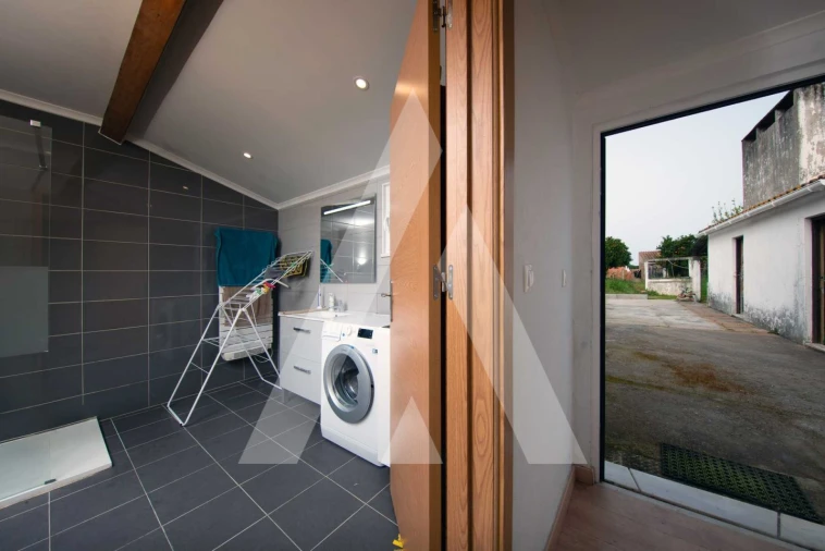 Moradia T3 para Venda em Couço Foto 17