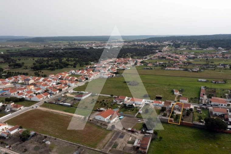 Moradia T3 para Venda em Couço Foto 40