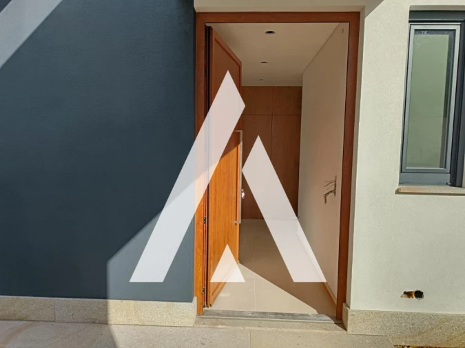 Moradia T2 para Venda em Lanheses Foto 9