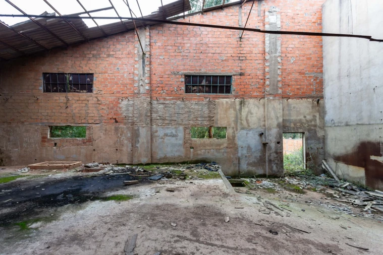 Terreno Comércio / Armazém para Venda em Mira Foto 14