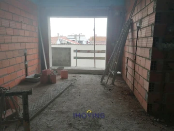 Moradia T4 para Venda em Fernao Ferro