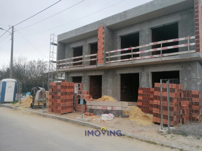 Moradia T4 para Venda em Fernao Ferro Foto 4