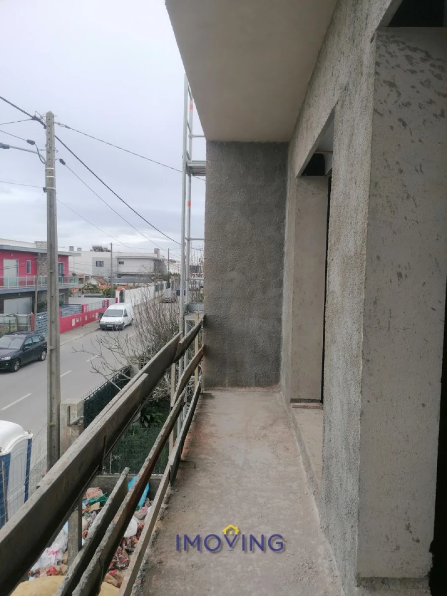 Moradia T4 para Venda em Fernao Ferro Foto 16