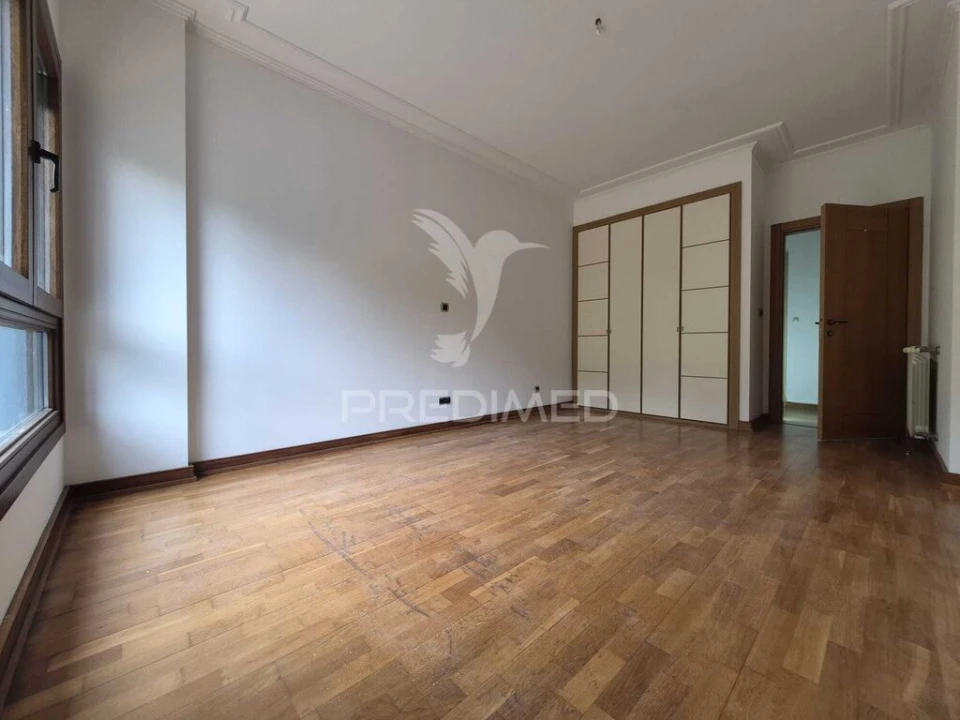 Apartamento T2 para Venda em Vila Franca de Xira Foto 14