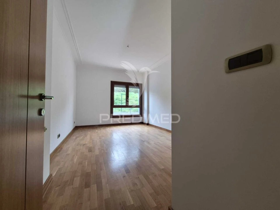 Apartamento T2 para Venda em Vila Franca de Xira Foto 15