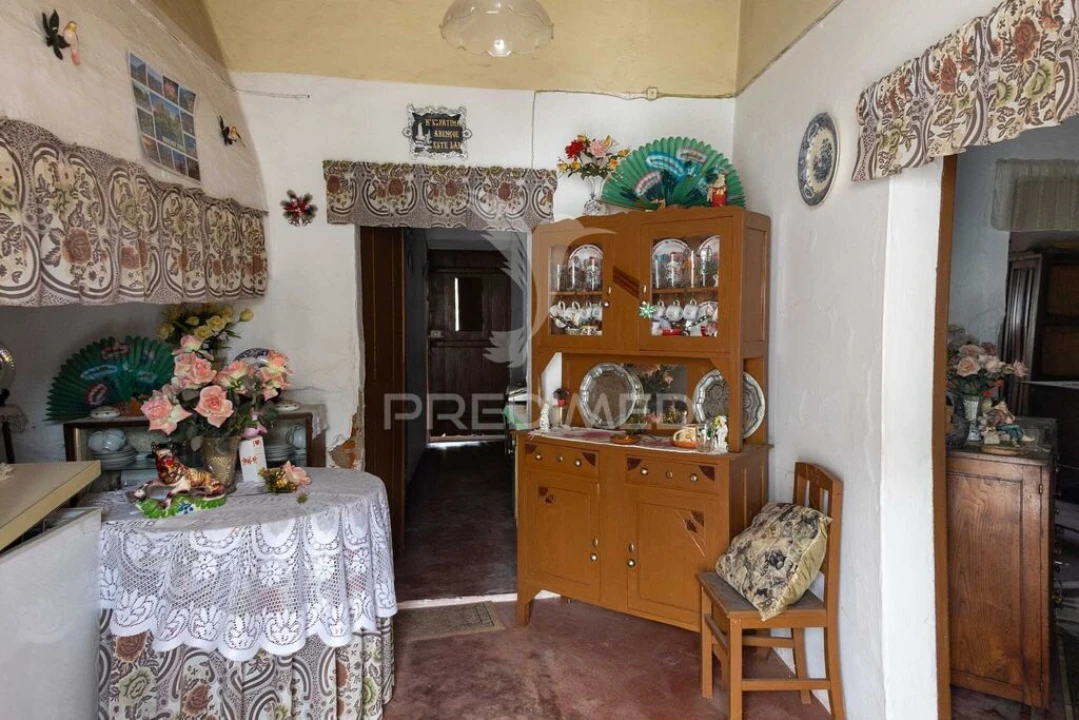 Moradia T4 para Venda em Capelins (Santo Antonio) Foto 3