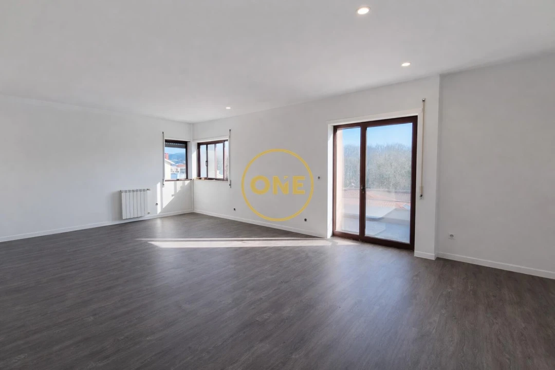 Apartamento T3 para Venda em Paço Foto 11