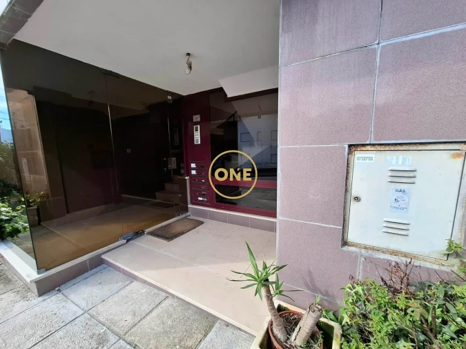 Apartamento T3 para Venda em Paço Foto 4