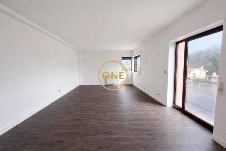 Apartamento T3 para Venda em Paço Foto 10