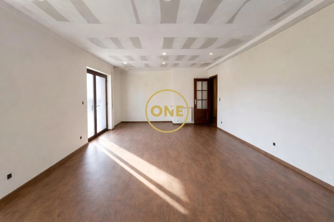 Apartamento T3 para Venda em Paço Foto 12