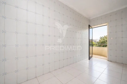 Apartamento T3 para Venda em Ferreiros e Gondizalves