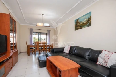 Apartamento T3 para Venda em Ferreiros e Gondizalves