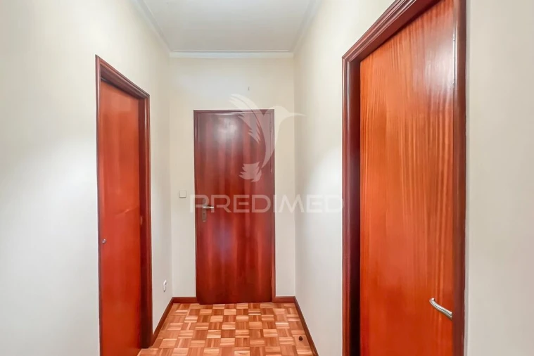 Apartamento T3 para Venda em Ferreiros e Gondizalves Foto 16