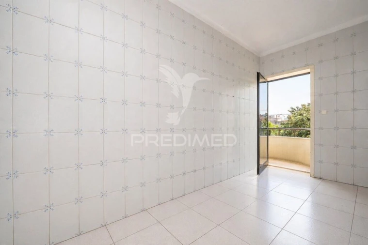 Apartamento T3 para Venda em Ferreiros e Gondizalves Foto 4
