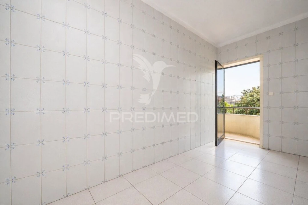 Apartamento T3 para Venda em Ferreiros e Gondizalves Foto 4