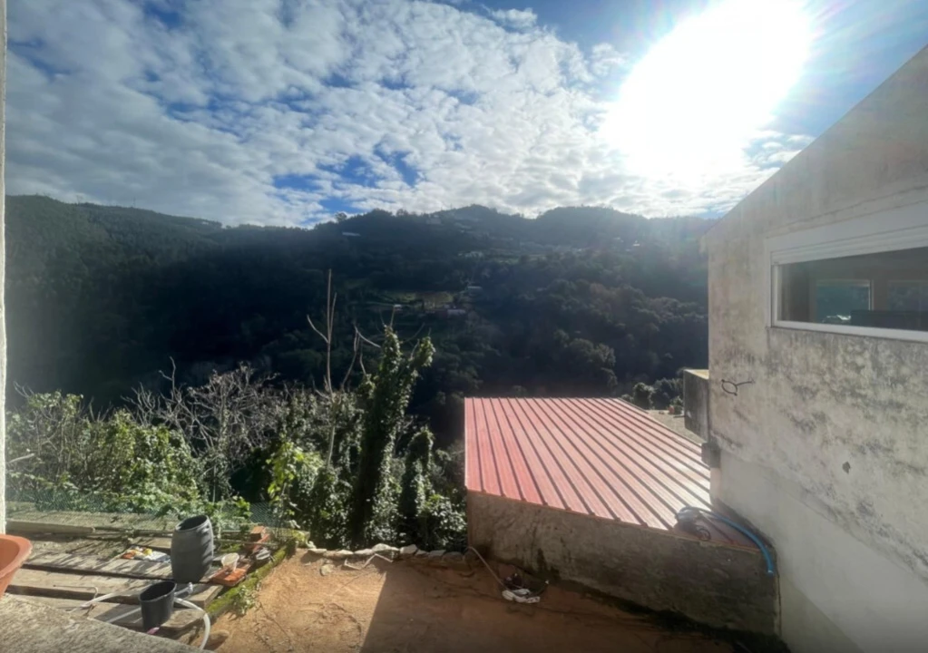 Moradia T2 para Venda em Ceira Foto 8