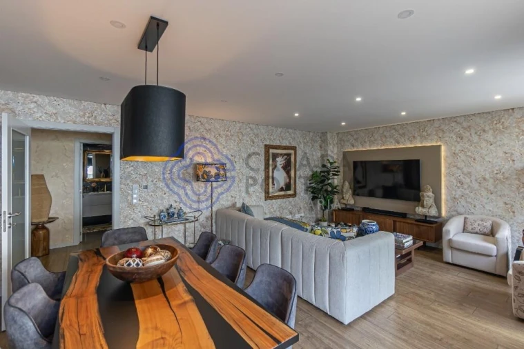Apartamento T2 para Venda em Cedofeita, Santo Ildefonso, Sé, Miragaia, São Nicolau e Vitória Foto 24
