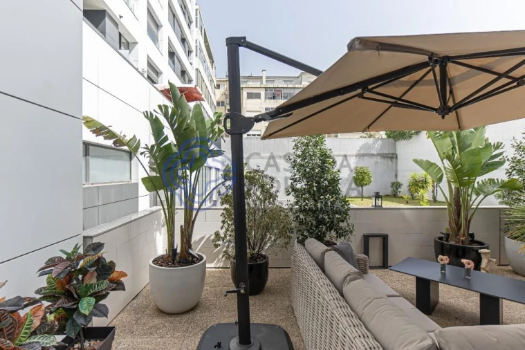 Apartamento T2 para Venda em Cedofeita, Santo Ildefonso, Sé, Miragaia, São Nicolau e Vitória Foto 36