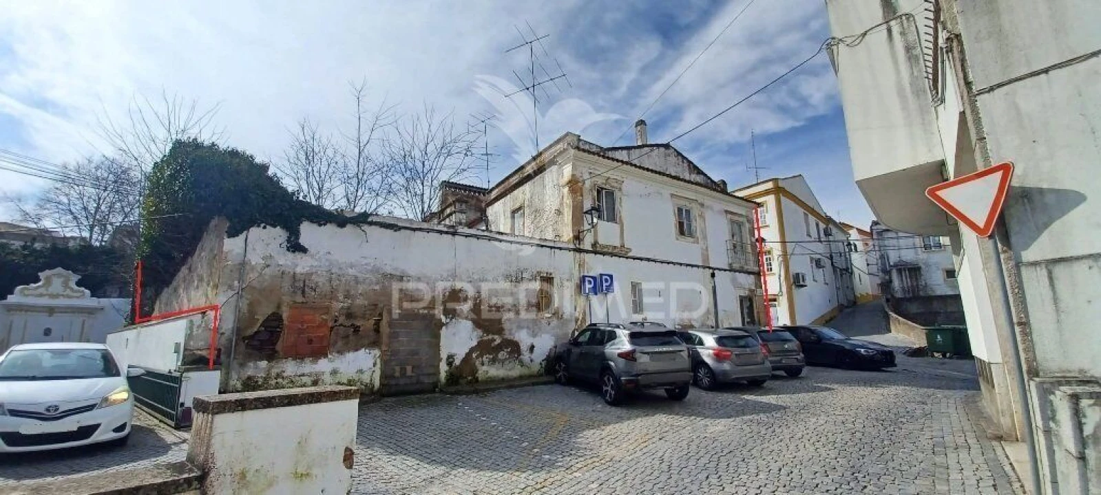 Prédio para Venda em Ribeira de Nisa e Carreiras Foto 2