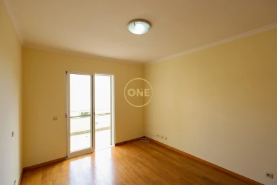 Apartamento T1 para Venda em São Martinho