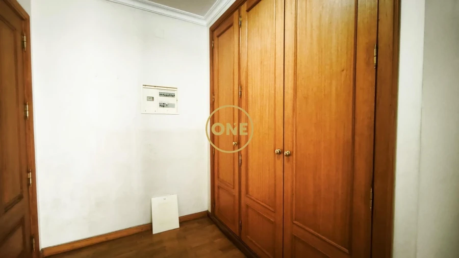 Apartamento T1 para Venda em São Martinho Foto 25