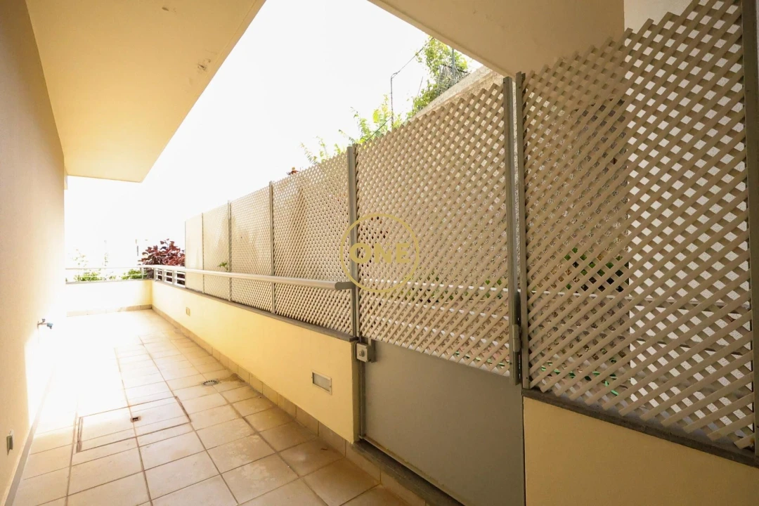 Apartamento T1 para Venda em São Martinho Foto 17