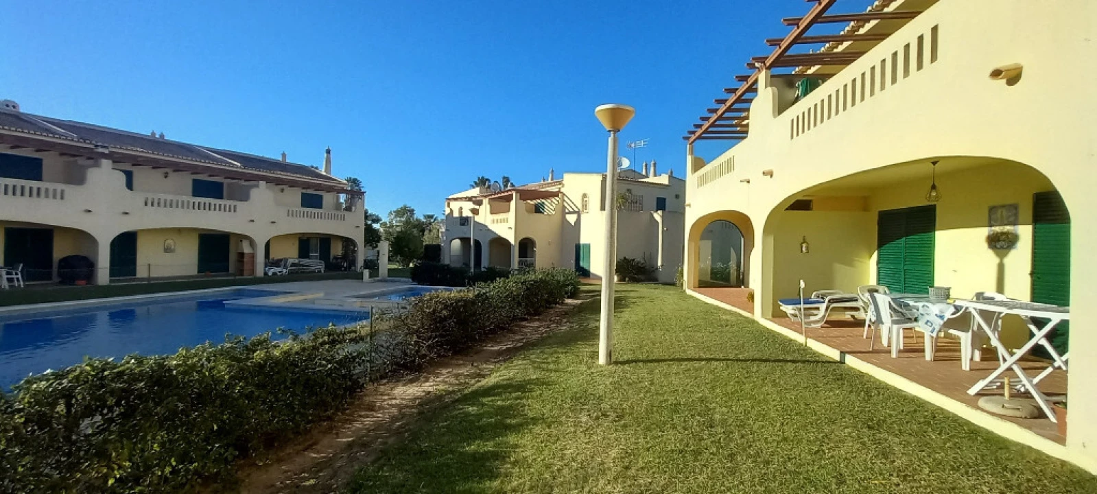 Apartamento T2 para Venda em Porches Foto 1