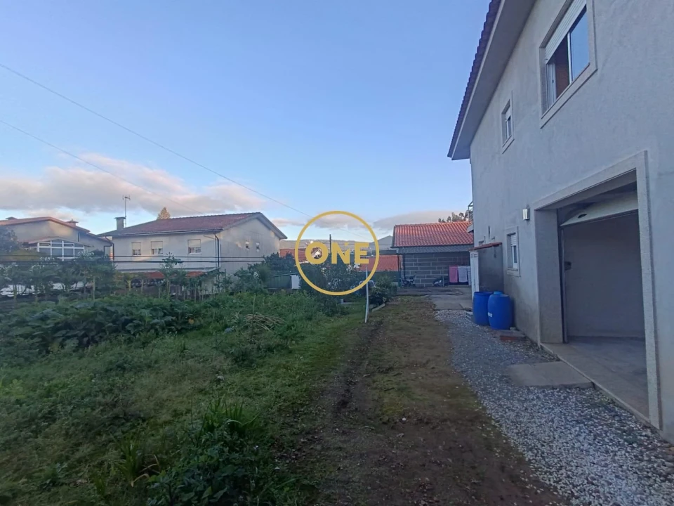 Moradia T3 para Venda em Santo Tirso, Couto (Santa Cristina e São Miguel) e Burgães Foto 19