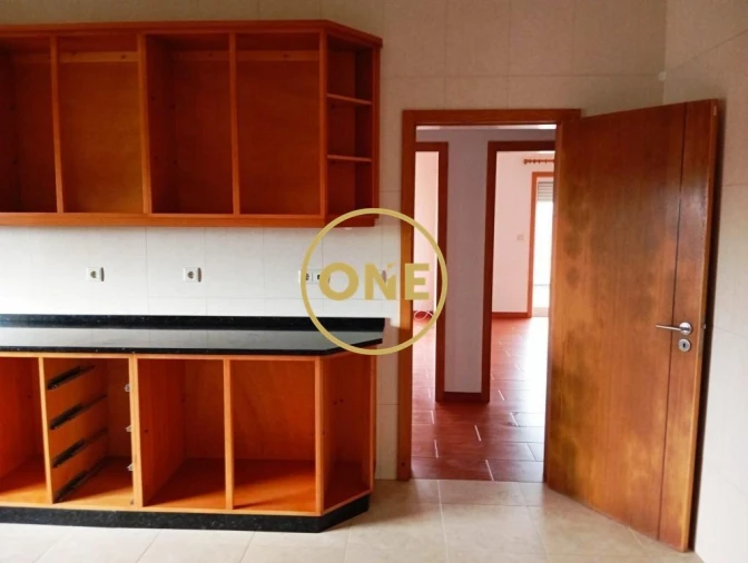 Moradia T3 para Venda em Santo Tirso, Couto (Santa Cristina e São Miguel) e Burgães Foto 7