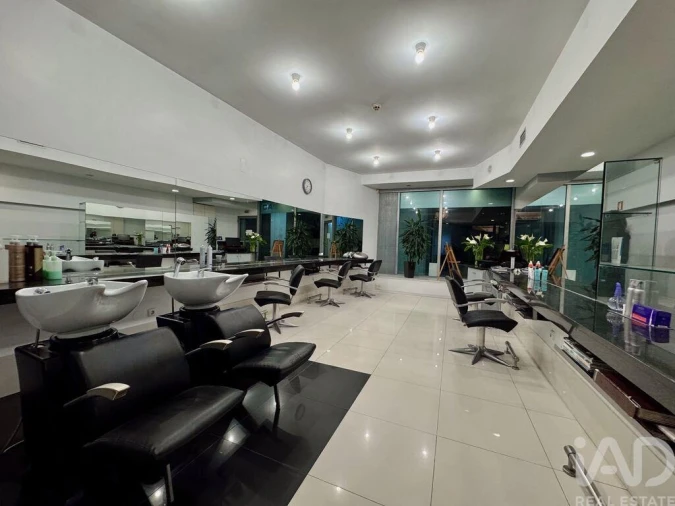 Loja para Venda em Mafamude e Vilar do Paraíso Foto 6