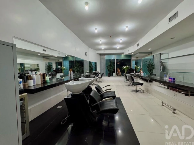 Loja para Venda em Mafamude e Vilar do Paraíso Foto 11