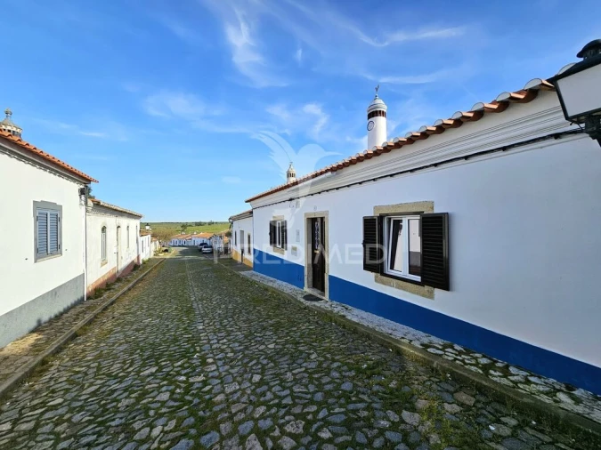 Moradia T4 para Venda em Castro Verde e Casével