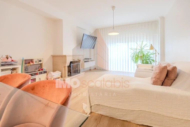 Apartamento T2 para Venda em Romeira e Várzea Foto 4