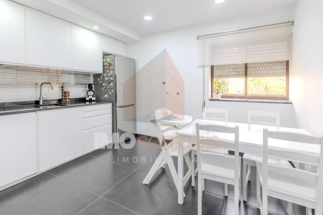 Apartamento T2 para Venda em Romeira e Várzea Foto 9