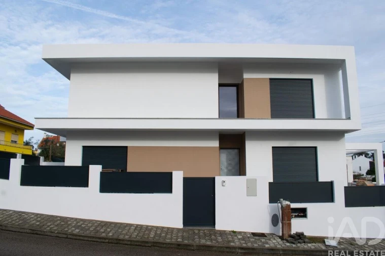 Moradia T3 para Venda em Amora