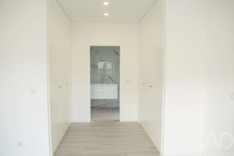 Moradia T3 para Venda em Amora Foto 17